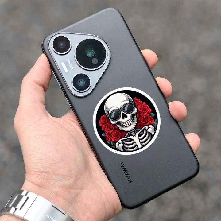 Skull & Roses